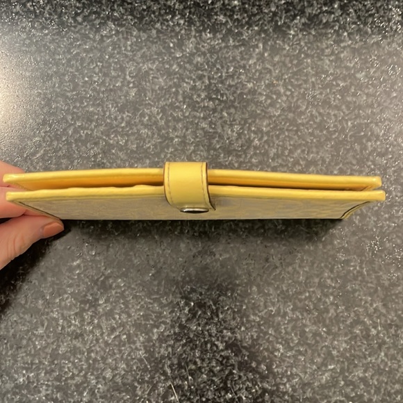 COACH Signature Slim Wallet - Picture 7 of 7